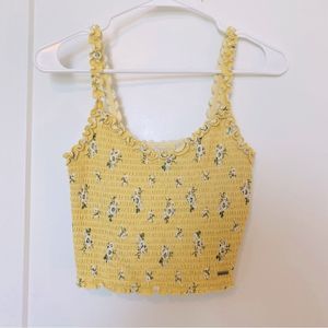 Hollister ribbed crop top ✨🌸⚡️ size M